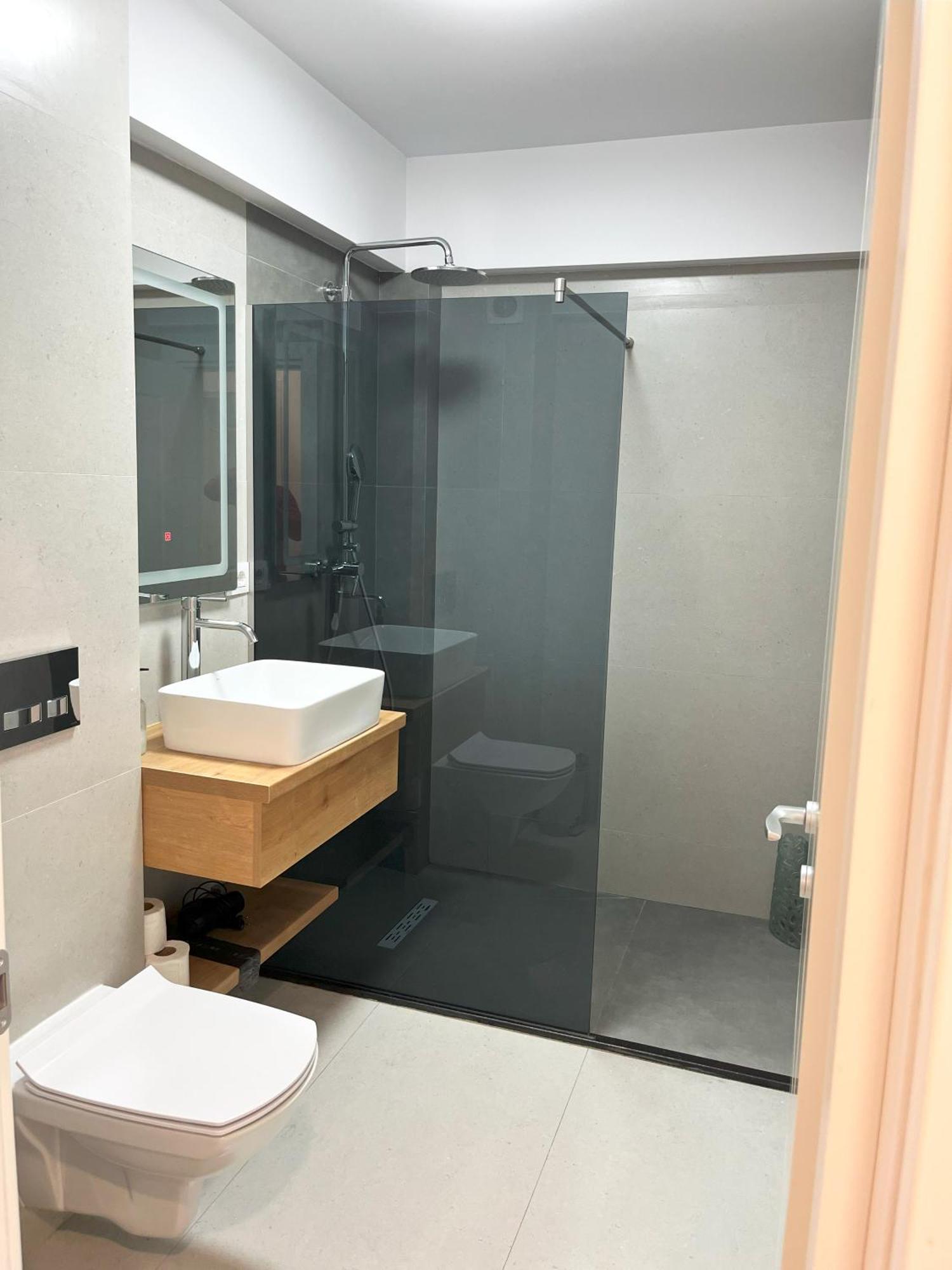 Confort Aparthotel ヤシ エクステリア 写真