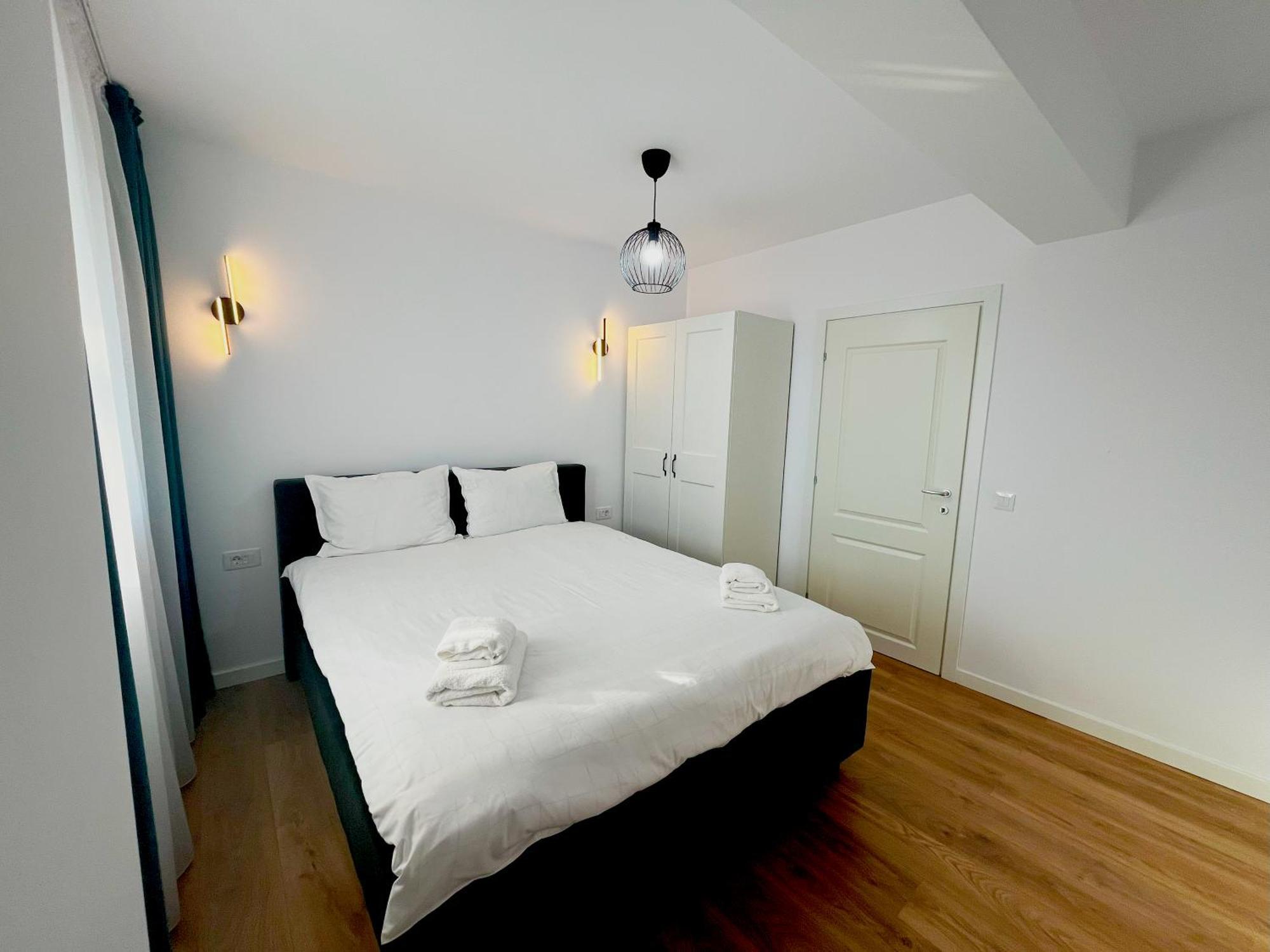 Confort Aparthotel ヤシ エクステリア 写真