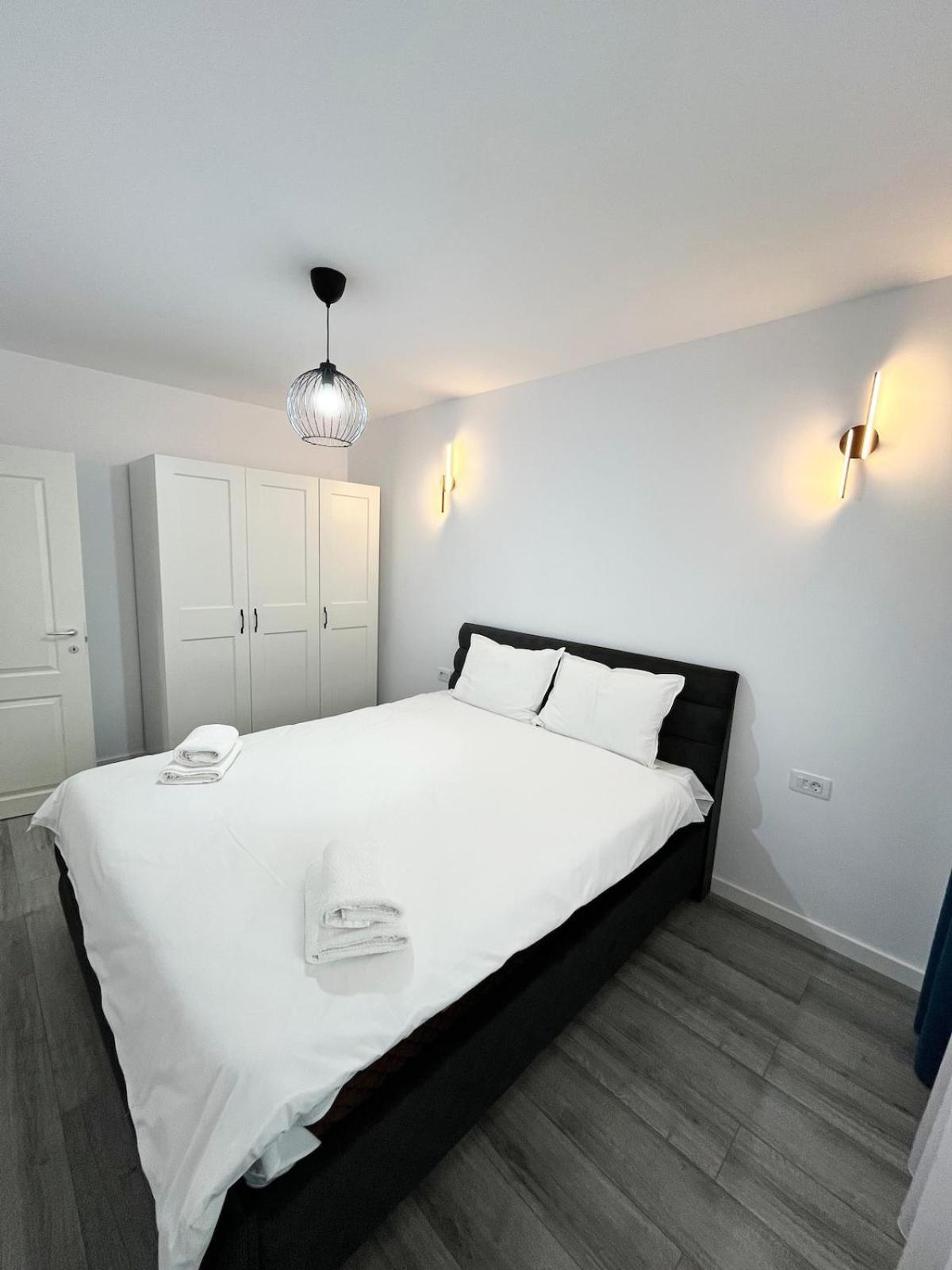 Confort Aparthotel ヤシ エクステリア 写真